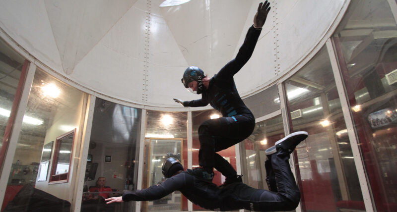 Nik Daniel and Brianne Thompson of AXIS Flight School show off, a little bit